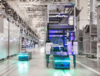 全新EQE投产与网络技术软件研发 北京奔驰顺义工厂引领智能电动新时代